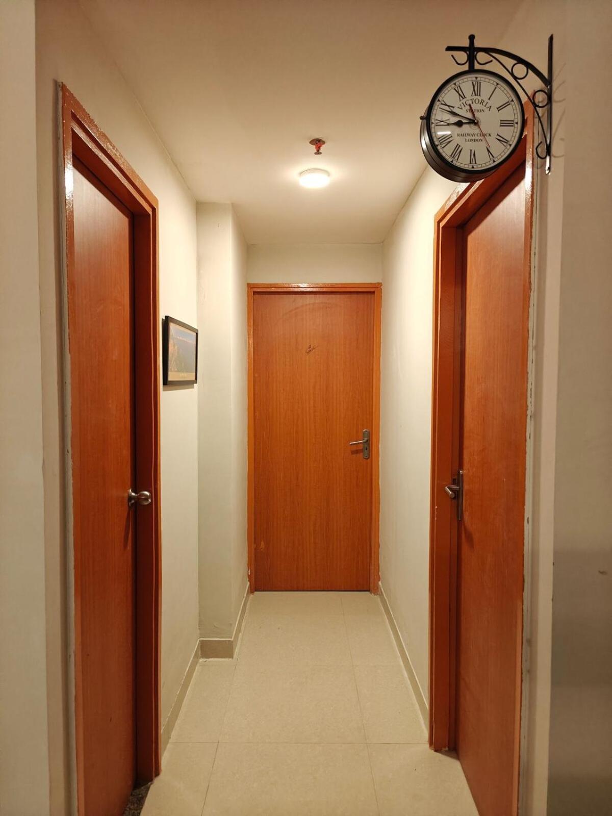Signature 2Bhk Staycation Greater Noida Esterno foto