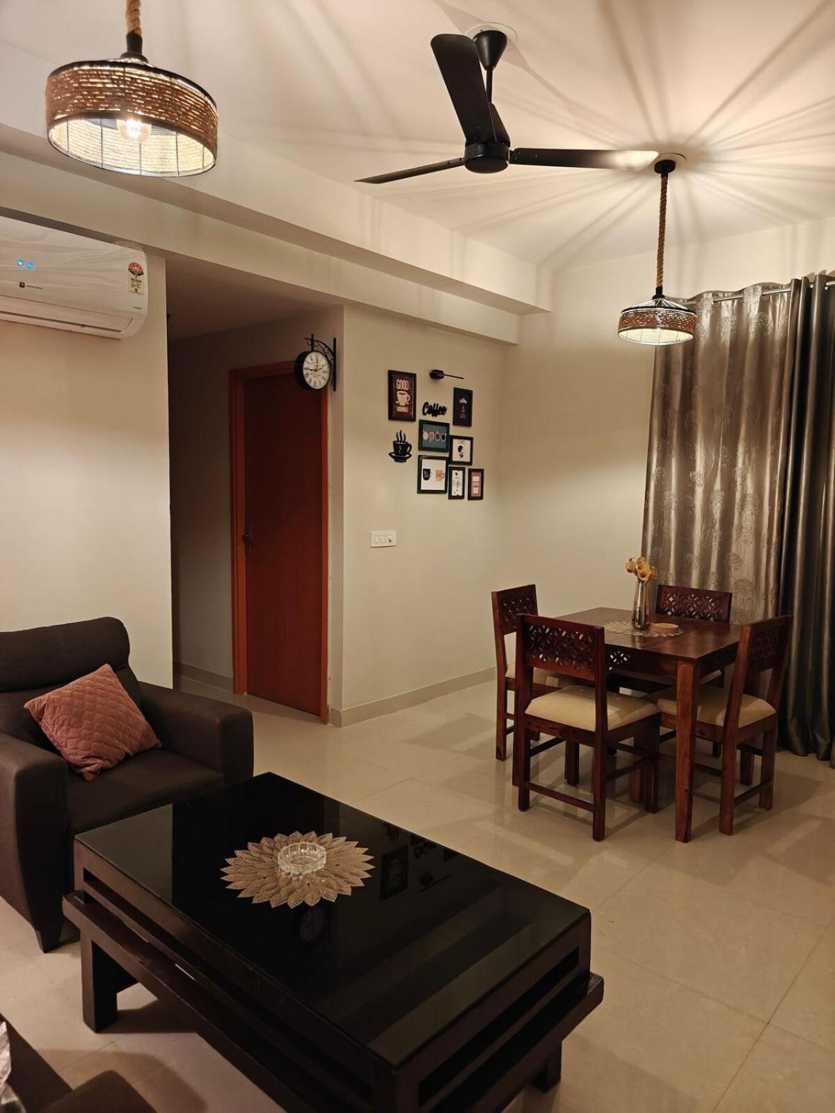 Signature 2Bhk Staycation Greater Noida Esterno foto