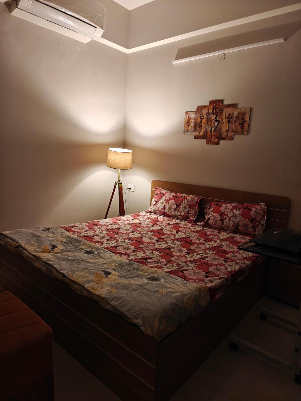 Signature 2Bhk Staycation Greater Noida Esterno foto